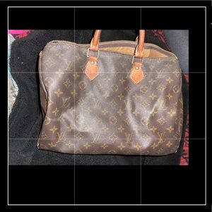 Authentic Louis Vuitton speedy bag